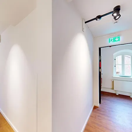 09 No8a Boardinghouse Διαμέρισμα *